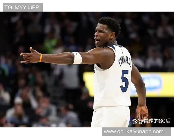 爱德华兹表现平平17投6中仅得17分贡献3篮板1断1帽令人失望